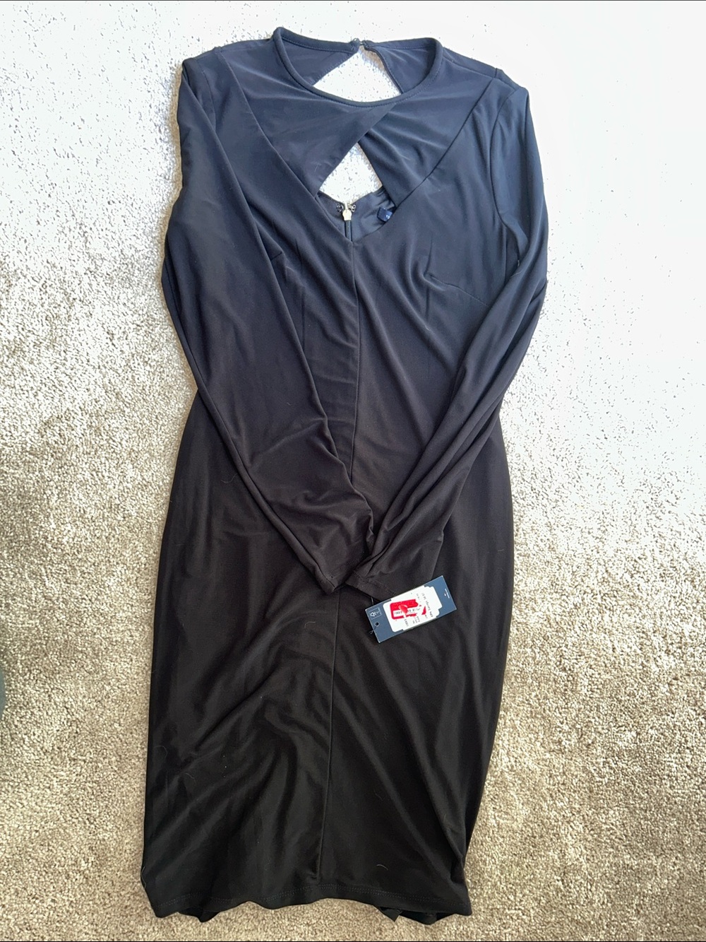 Tommy Hilfiger Women's Black Long Sleeve Midi Dress with Keyhole Detaily